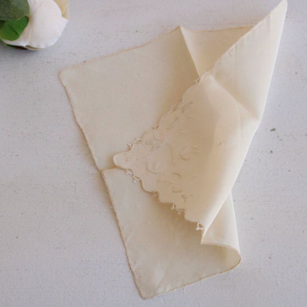 Vintage Ivory Handkerchief, Embroidered Rayon Hankie Pocket Square - Picture 9 of 10